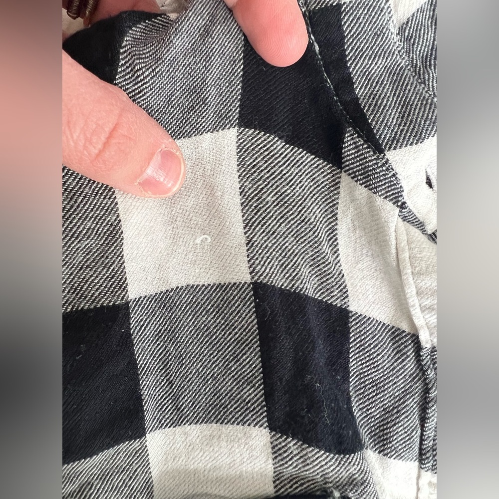 Lucky Brand Buffalo Plaid Print Top - Picture 6 of 6